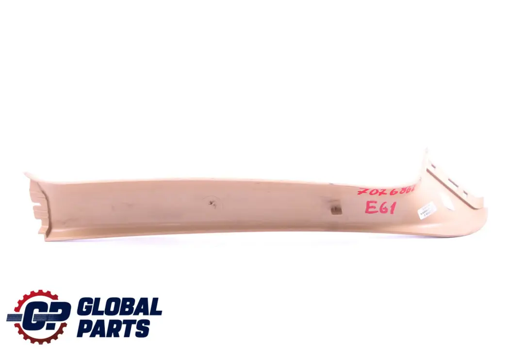Interior Lateral Derecho Tapa Maletero Panel Embellecedor Beige para BMW E61 con número de pieza 7061396 BMW E61 Interior Lateral Derecho Tapa Maletero Panel Embellecedor Beige - SKU 7076862 - Número de pieza 7061396