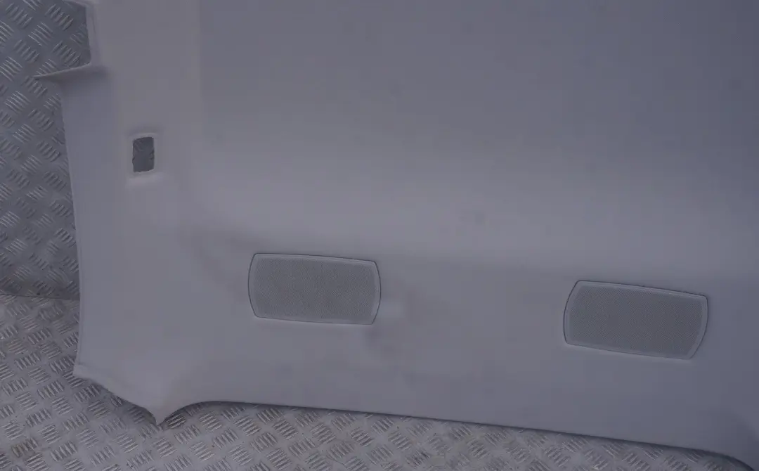 Podsufitka szara BMW E61 E61N do o numerze 7077185 Podsufitka szara BMW E61 E61N - SKU 7077185 - Numer Części 7077185