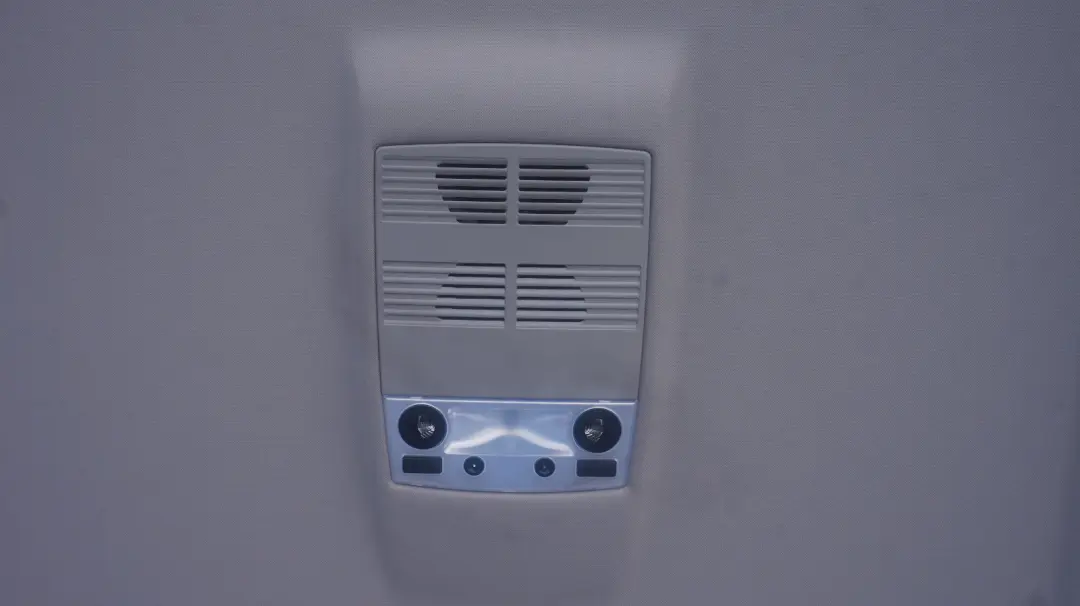 Genuine BMW 5 SERIES E61 E61N Headlining Moulded Roof Lining Grey Grau to with Part number 7077185 Genuine BMW 5 SERIES E61 E61N Headlining Moulded Roof Lining Grey Grau - SKU 7077185 - Part number 7077185