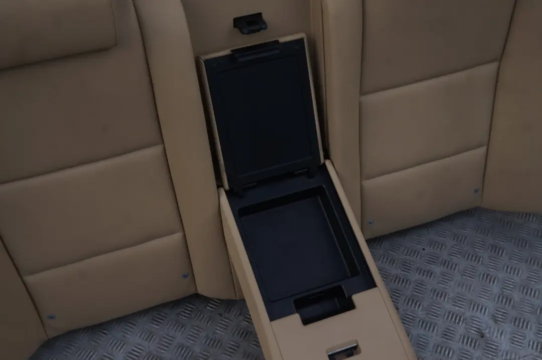 BMW 5 er E60 Bezug Lehne Kunstleder Hinten Beige - SKU 7077249 - Teilenummer 7077249