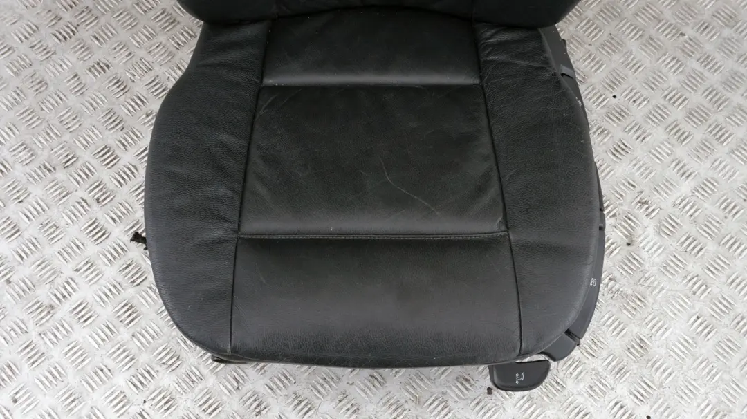 Front Left N/S Black Leather Dakota Seat Side to BMW X5 Series E53 with Part number 7077548 BMW X5 Series E53 Front Left N/S Black Leather Dakota Seat Side - SKU 7077548-1 - Part number 7077548