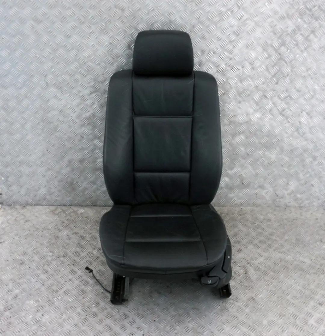 Front Left N/S Black Leather Dakota Seat Side to BMW X5 Series E53 with Part number 7077548 BMW X5 Series E53 Front Left N/S Black Leather Dakota Seat Side - SKU 7077548-1 - Part number 7077548