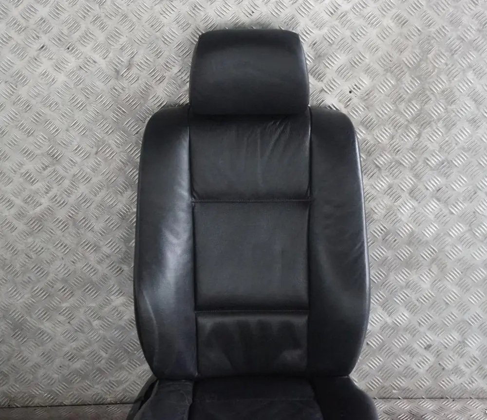 Front Right O/S Seat Black Leather Dakota Manual to BMW X5 Series E53 with Part number 7077548 BMW X5 Series E53 Front Right O/S Seat Black Leather Dakota Manual - SKU 7077548-2 - Part number 7077548