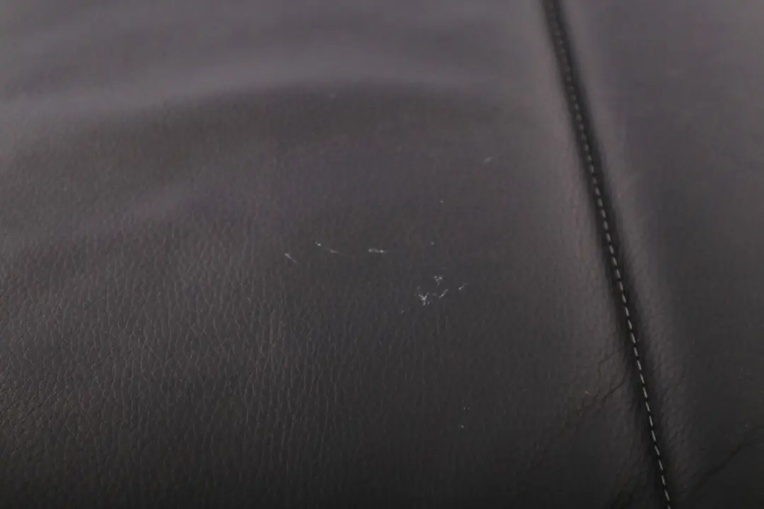 Sieges Chauffants Reference Reste Cuir Montana Droite pour BMW X5 E53 à propos du numéro de pièce 7077908 BMW X5 E53 Sieges Chauffants Reference Reste Cuir Montana Droite - SKU 7077908 - Numéro de pièce 7077908