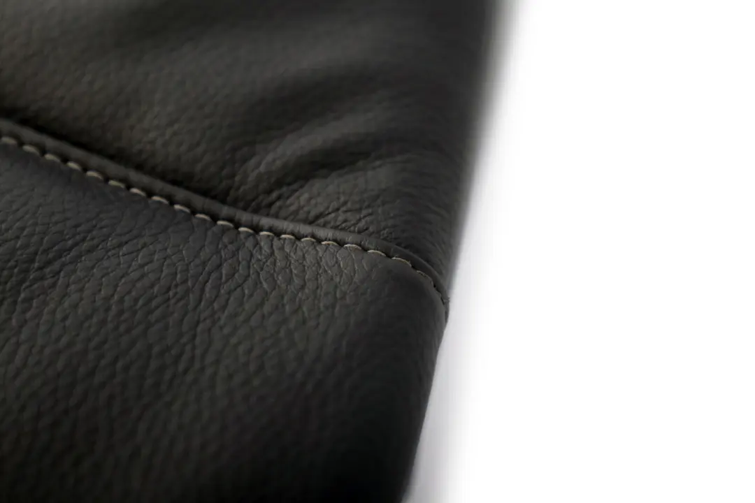 Sieges Chauffants Reference Reste Cuir Montana Droite pour BMW X5 E53 à propos du numéro de pièce 7077908 BMW X5 E53 Sieges Chauffants Reference Reste Cuir Montana Droite - SKU 7077908 - Numéro de pièce 7077908