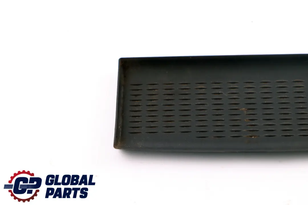 PortavasosBMW E53 Inserto De goma Consola central trasera para con número de pieza 7077957 PortavasosBMW E53 Inserto De goma Consola central trasera - SKU 7077957 - Número de pieza 7077957