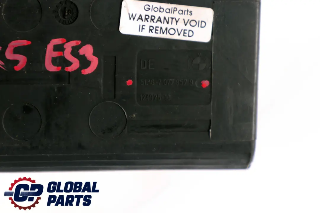 PortavasosBMW E53 Inserto De goma Consola central trasera para con número de pieza 7077957 PortavasosBMW E53 Inserto De goma Consola central trasera - SKU 7077957 - Número de pieza 7077957