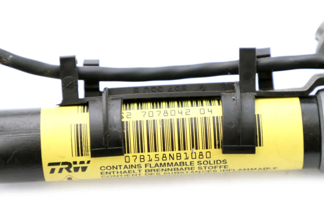 Napinacz Pasa Bezpieczeństwa Prawy Przód do BMW E53 X5 o numerze 7078042 BMW E53 X5 Napinacz Pasa Bezpieczeństwa Prawy Przód - SKU 7078042 - Numer Części 7078042