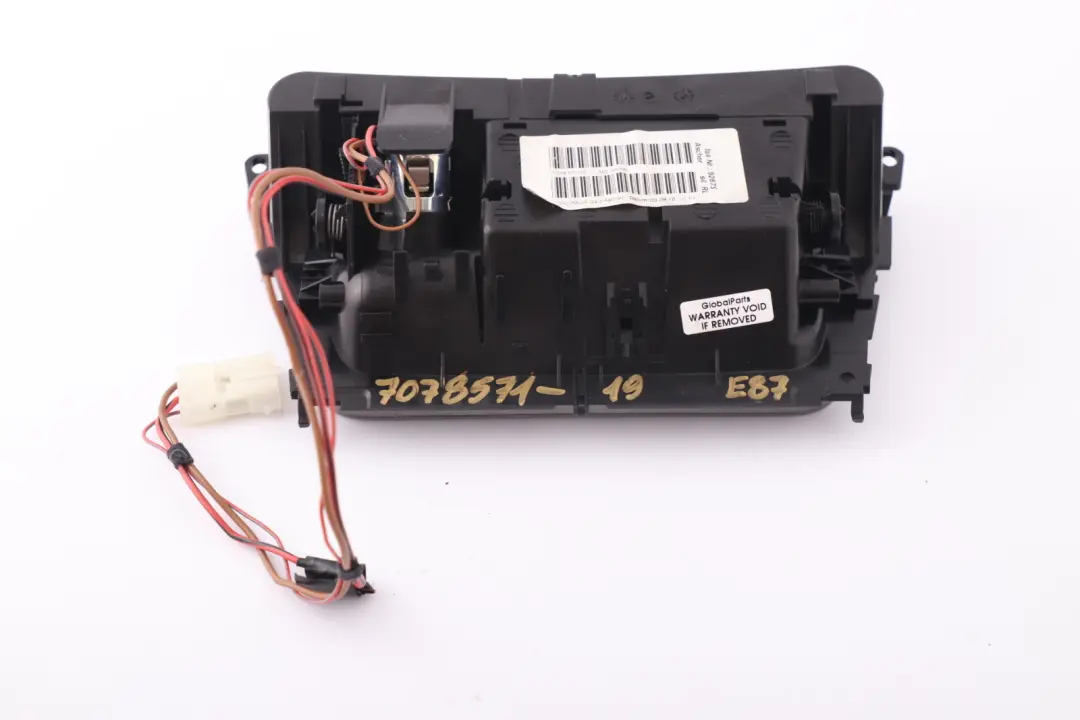 Cenicero Consola Central MD Ascher Bandeja Decor Titan Mate para BMW E87 MD con número de pieza 7078571 BMW E87 MD Cenicero Consola Central MD Ascher Bandeja Decor Titan Mate - SKU 7078571-19 - Número de pieza 7078571