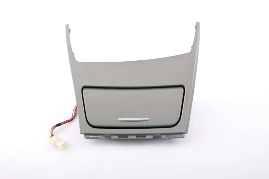 Ashtray Finisher Tray Decor Titan Matt Front to BMW 1 Series 29 E87 with Part number 7078571 BMW 1 Series 29 E87 Ashtray Finisher Tray Decor Titan Matt Front - SKU 7078571-29 - Part number 7078571