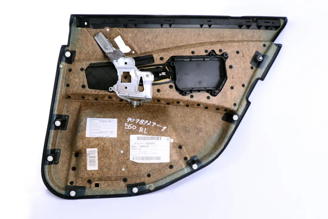 Boczek Tapicerka Drzwi Lewy Tył do BMW E60 E61 o numerze 7078727 BMW E60 E61 Boczek Tapicerka Drzwi Lewy Tył - SKU 7078727-1 - Numer Części 7078727