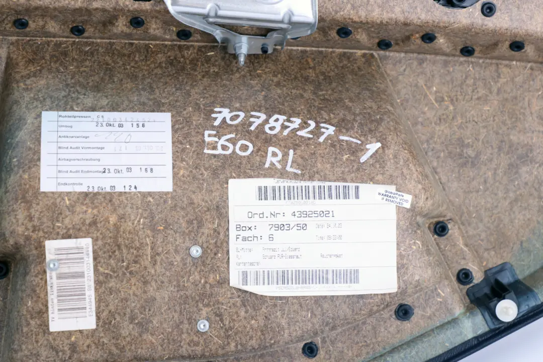 Boczek Tapicerka Drzwi Lewy Tył do BMW E60 E61 o numerze 7078727 BMW E60 E61 Boczek Tapicerka Drzwi Lewy Tył - SKU 7078727-1 - Numer Części 7078727