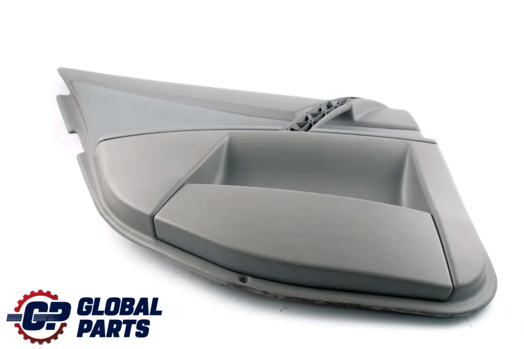 Pannello Porta Posteriore Tessuto SX Grigio 5142 707873 per BMW E60 E61 con numero di parte 7078731 BMW E60 E61 Pannello Porta Posteriore Tessuto SX Grigio 5142 707873 - SKU 7078731 - Numero di parte 7078731