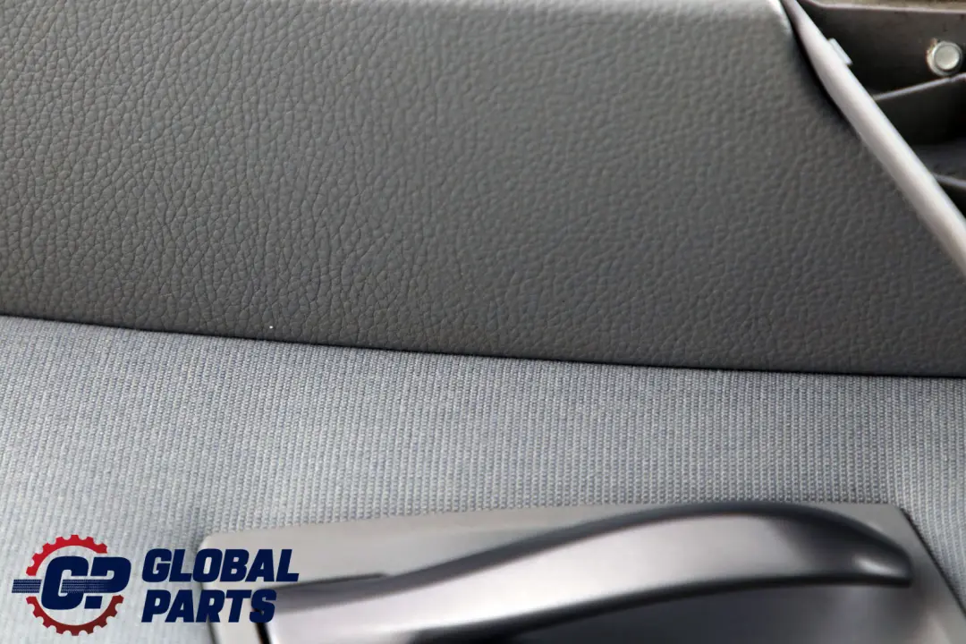 Tarjeta De Puerta Forro De Tela Panel Trasero Derecho Gris para BMW E60 E61 con número de pieza 7078732 BMW E60 E61 Tarjeta De Puerta Forro De Tela Panel Trasero Derecho Gris - SKU 7078732 - Número de pieza 7078732