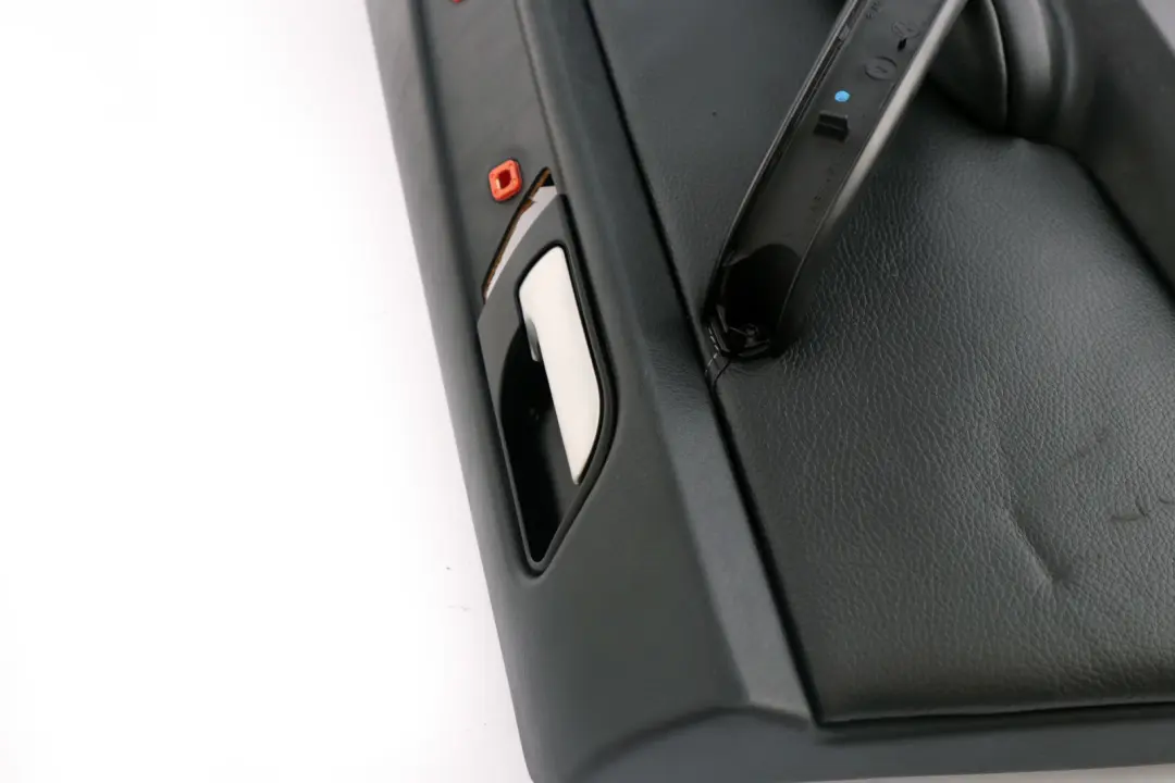 BMW X5 E53 Panneau garniture carte porte arriere droite Dakota en cuir noir - SKU 7079688 - Numéro de pièce 7079688