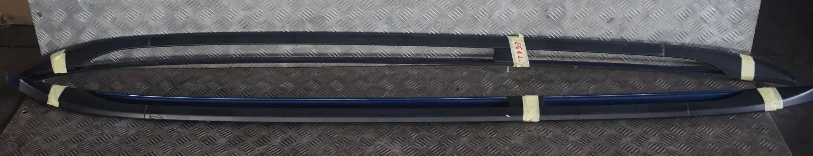 BMW 5 Series E61 Touring Set Roof Railing Bars Left Right N/O/S Le Mans Blue