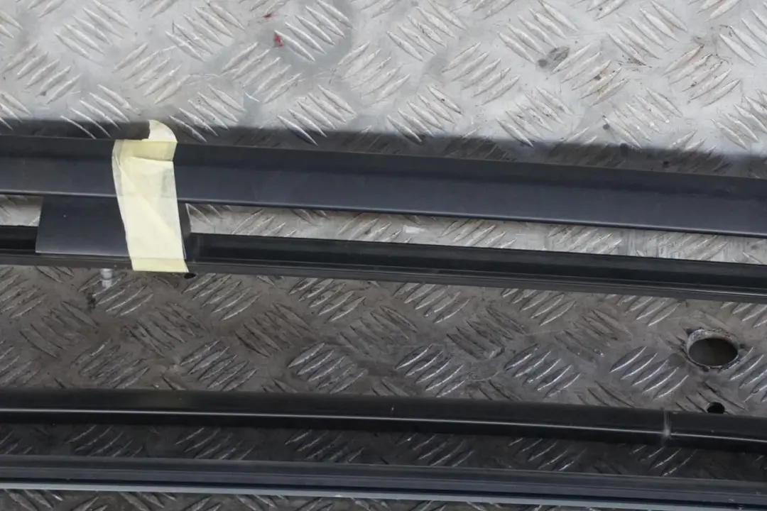 BMW E61 Touring Set Roof Railing Bars Left Right N/O/S Titan Grey - SKU 7079945-TGR - Part number 7079946