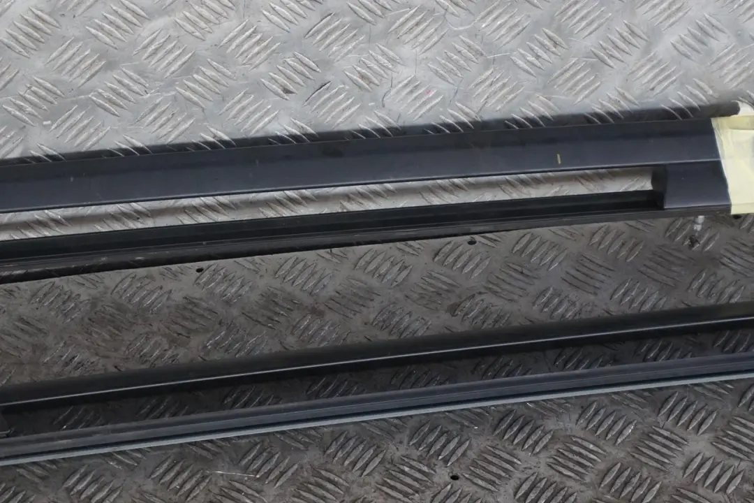 BMW E61 Touring Set Barras De Techo Izquierda Derecha Titangrau Gris - SKU 7079945-TGR - Número de pieza 7079946