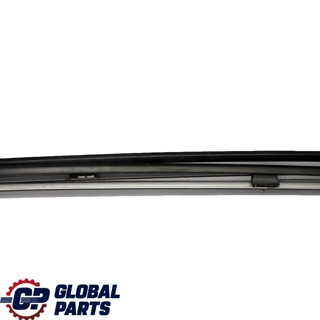 Dachreling Reling Links Rechts Set Titansilber - 354 für BMW 5 er E61 Touring mit Teilenummer 7079945 BMW 5 er E61 Touring Dachreling Reling Links Rechts Set Titansilber - 354 - SKU 7079945-TS - Teilenummer 7079945