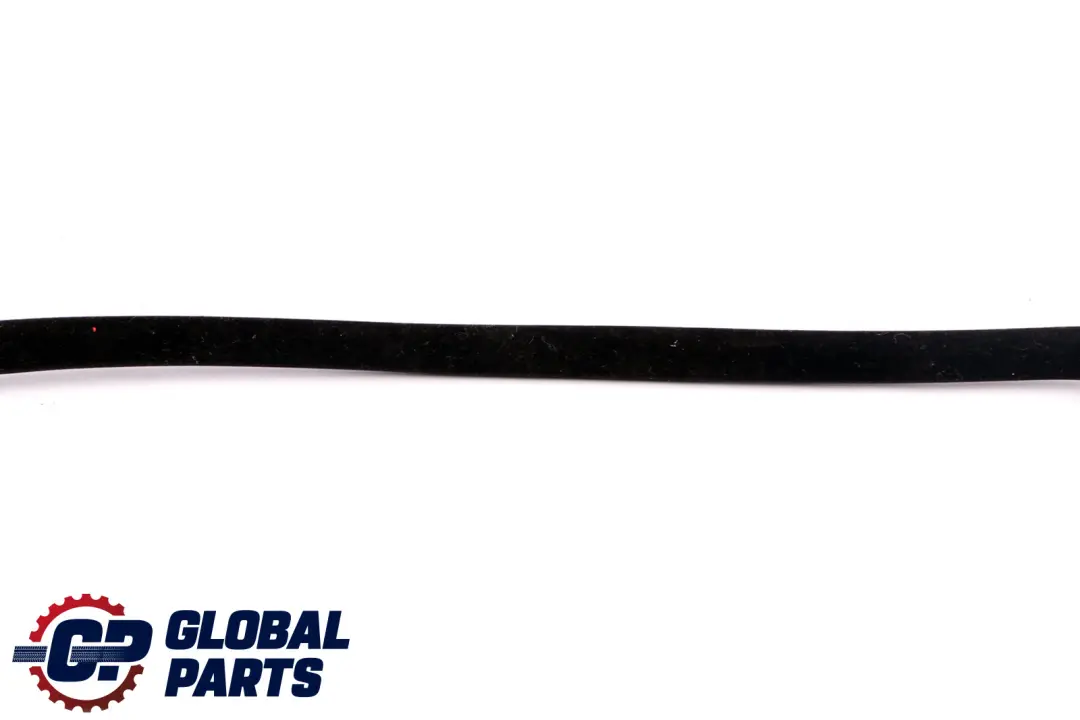 BMW E61 Touring Joint de protection du bord de la vitre arriere droite - SKU 7110582 - Numéro de pièce 7110582