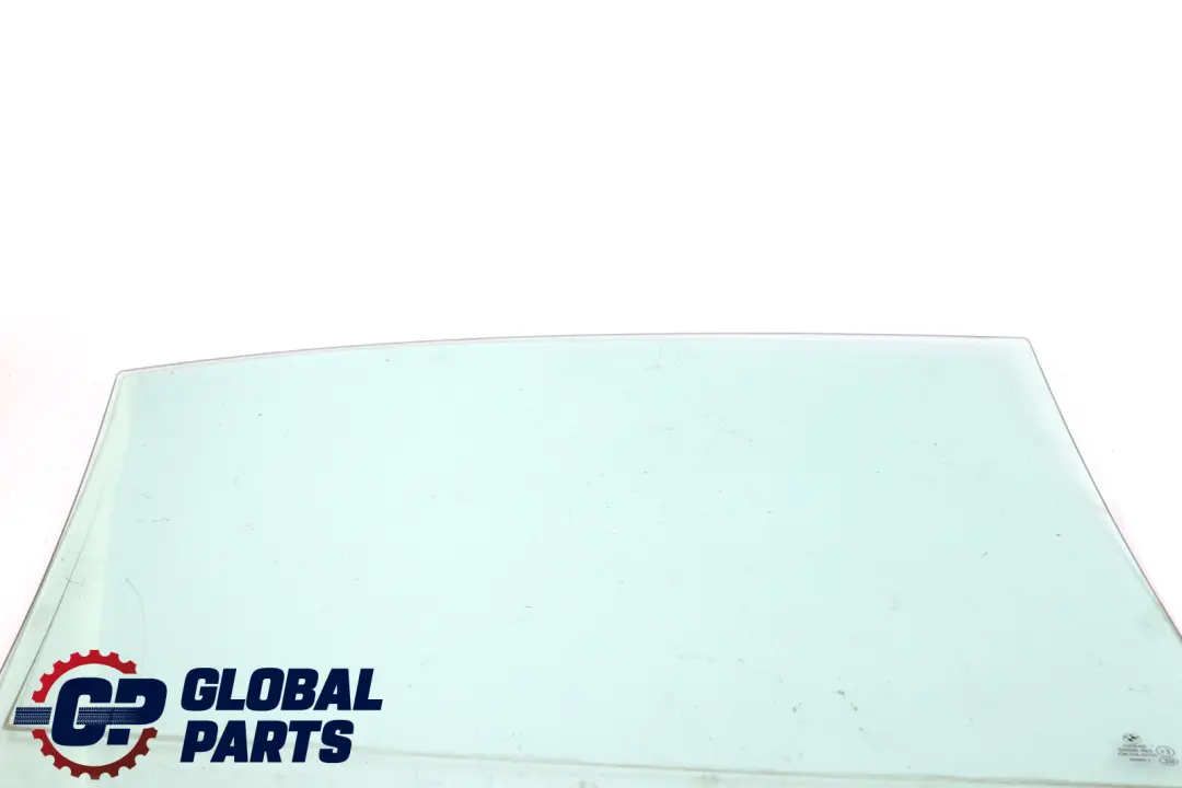 Finestrino Verde Porta Posteriore Sinistra AS2 per BMW e60 con numero di parte 51357110635 BMW e60 Finestrino Verde Porta Posteriore Sinistra AS2 - SKU 7110635 - Numero di parte 51357110635