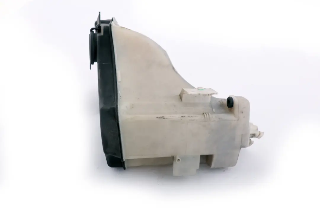 Contenitore Per La Pulizia Del Parabrezza per BMW Z4 E85 E86 con numero di parte 7110853 BMW Z4 E85 E86 Contenitore Per La Pulizia Del Parabrezza - SKU 7110853 - Numero di parte 7110853