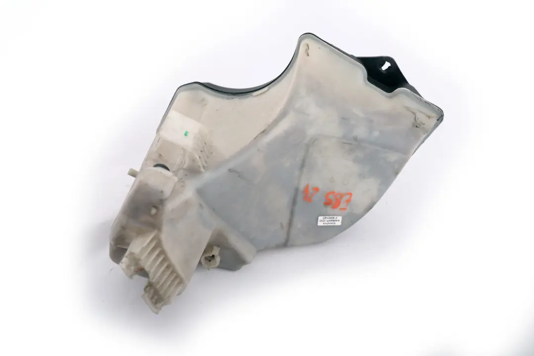 Contenitore Per La Pulizia Del Parabrezza per BMW Z4 E85 E86 con numero di parte 7110853 BMW Z4 E85 E86 Contenitore Per La Pulizia Del Parabrezza - SKU 7110853 - Numero di parte 7110853
