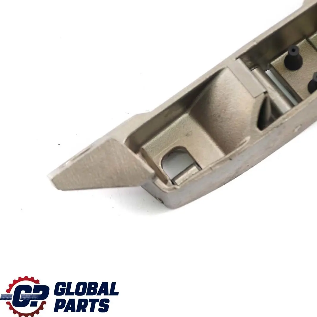 Piastra Base Destra Cappotta per BMW Z4 E85 Cabrio con numero di parte 7110870 BMW Z4 E85 Cabrio Piastra Base Destra Cappotta - SKU 7110870 - Numero di parte 7110870