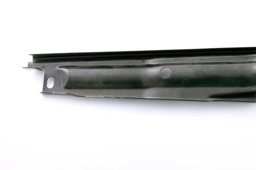 BMW Mini R52 Cabrio Rear Left N/S Electric Window Connection Angle - SKU 7111019 - Part number 7111019