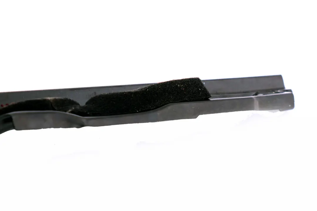 BMW Mini R52 Cabrio Rear Left N/S Electric Window Connection Angle - SKU 7111019 - Part number 7111019