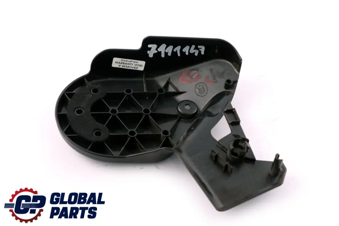 Rivestimento Sedili Rivestimento Interno Sinistro 7111145 per BMW E60 E61 LCI con numero di parte 7111147 BMW E60 E61 LCI Rivestimento Sedili Rivestimento Interno Sinistro 7111145 - SKU 7111147 - Numero di parte 7111147