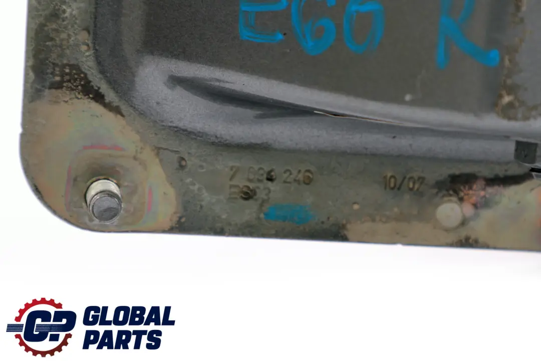 Right Trunk Lid Boot Tailgate Hinge Arm O/S Silver 7034246 to BMW 5 Series E60 E60N with Part number 7111388 BMW 5 Series E60 E60N Right Trunk Lid Boot Tailgate Hinge Arm O/S Silver 7034246 - SKU 7111388 - Part number 7111388