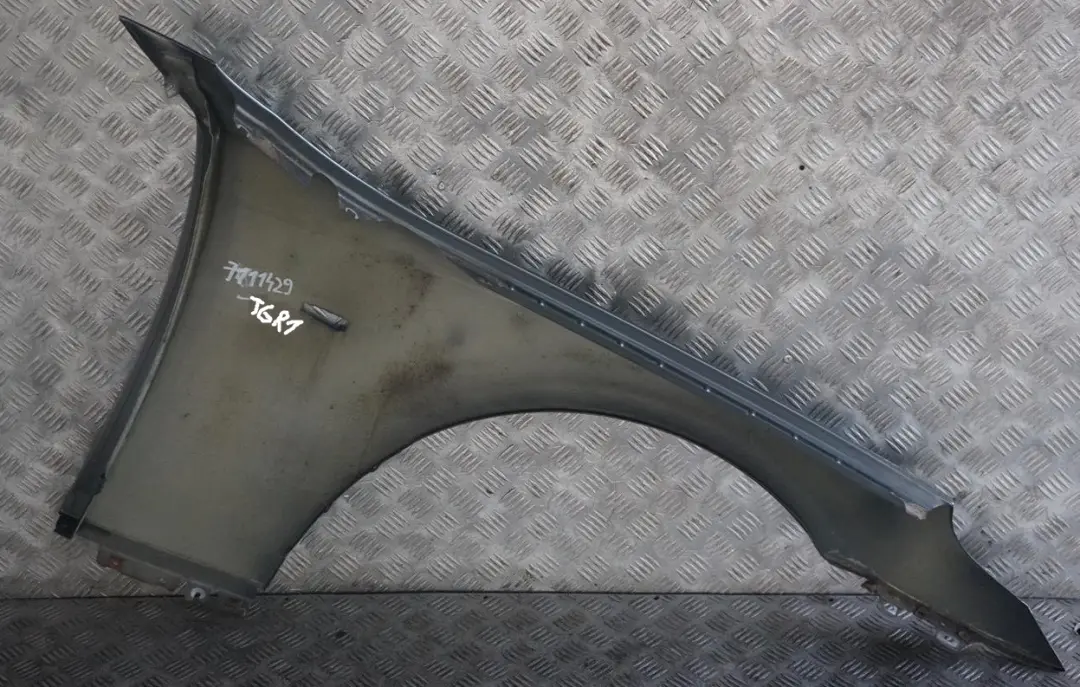 Front Left N/S Wing Fender Side Panel Titangrau Titan Grey A36 to BMW 5 E60 E61 1 with Part number 7111429 BMW 5 E60 E61 1 Front Left N/S Wing Fender Side Panel Titangrau Titan Grey A36 - SKU 7111429-TGR1 - Part number 7111429