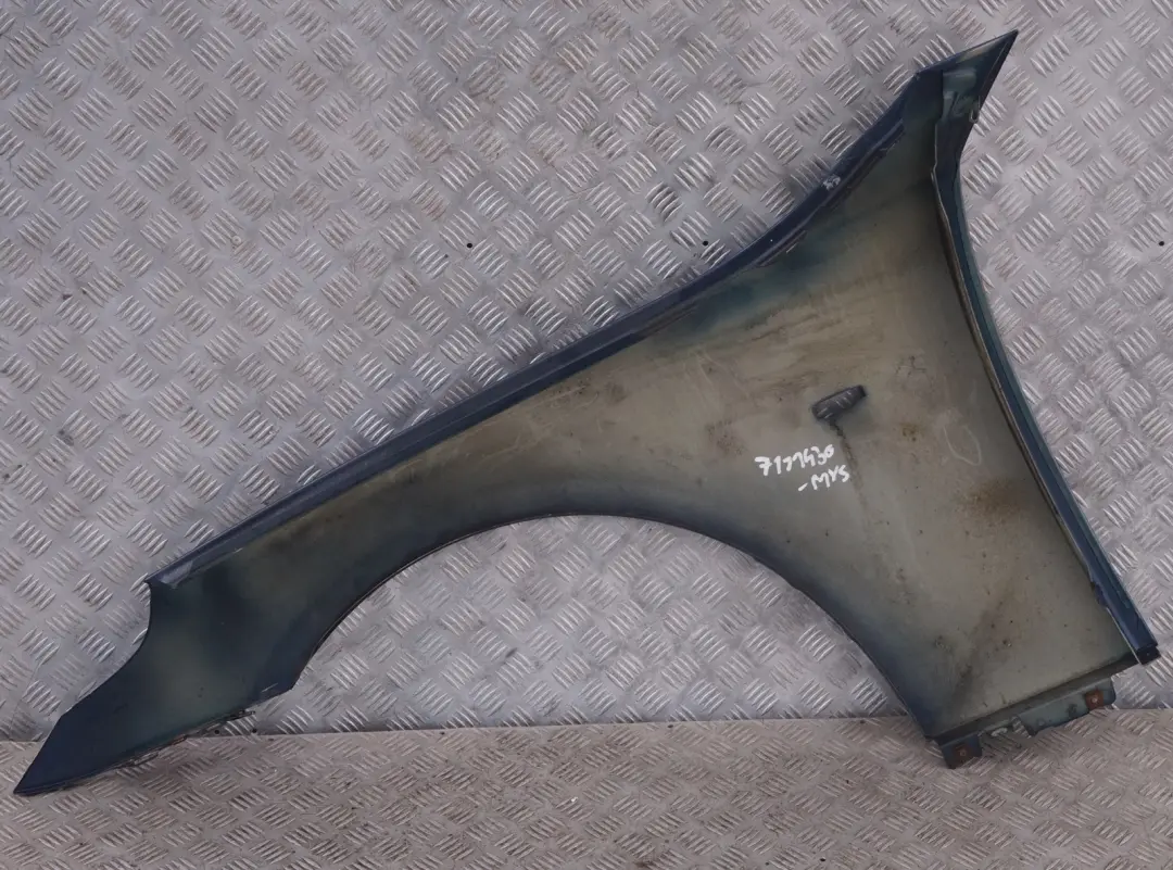 BMW 5 er E60 E61 Fahrerseite Seitenwand vorne rechts Kotflügel Mysticblau Blau - SKU 7111430-MYS - Teilenummer 7111430