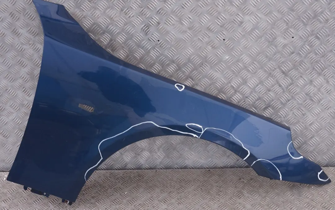 BMW E60 E61 Lato Pannello Laterale Anteriore Destro Parafango Blu Mistico - SKU 7111430-MYS - Numero di parte 7111430