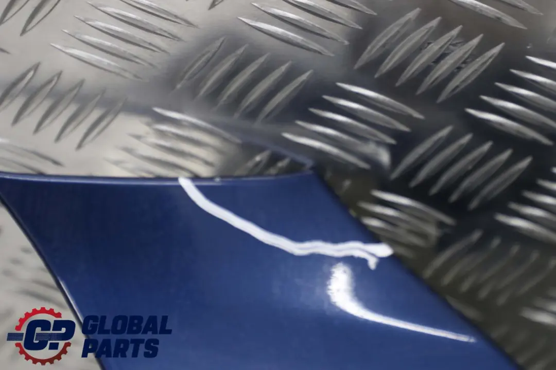 Błotnik prawy przedni Mysticblau do BMW E60 E61 o numerze 7111430 BMW E60 E61 Błotnik prawy przedni Mysticblau - SKU 7111430-MYS3 - Numer Części 7111430