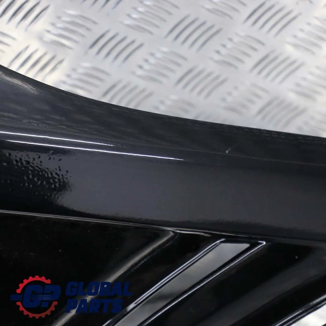 Pannello Laterale Anteriore Destro Parafango Nero Tuning per BMW E60 E61 con numero di parte 7111430 BMW E60 E61 Pannello Laterale Anteriore Destro Parafango Nero Tuning - SKU 7111430-TUNING - Numero di parte 7111430