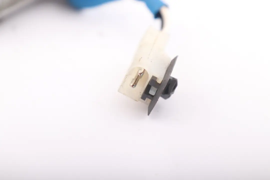 Silniczek Regulacji Fotela Lewy do BMW X5 E53 E63 o numerze 7111877 BMW X5 E53 E63 Silniczek Regulacji Fotela Lewy - SKU 7111877 - Numer Części 7111877