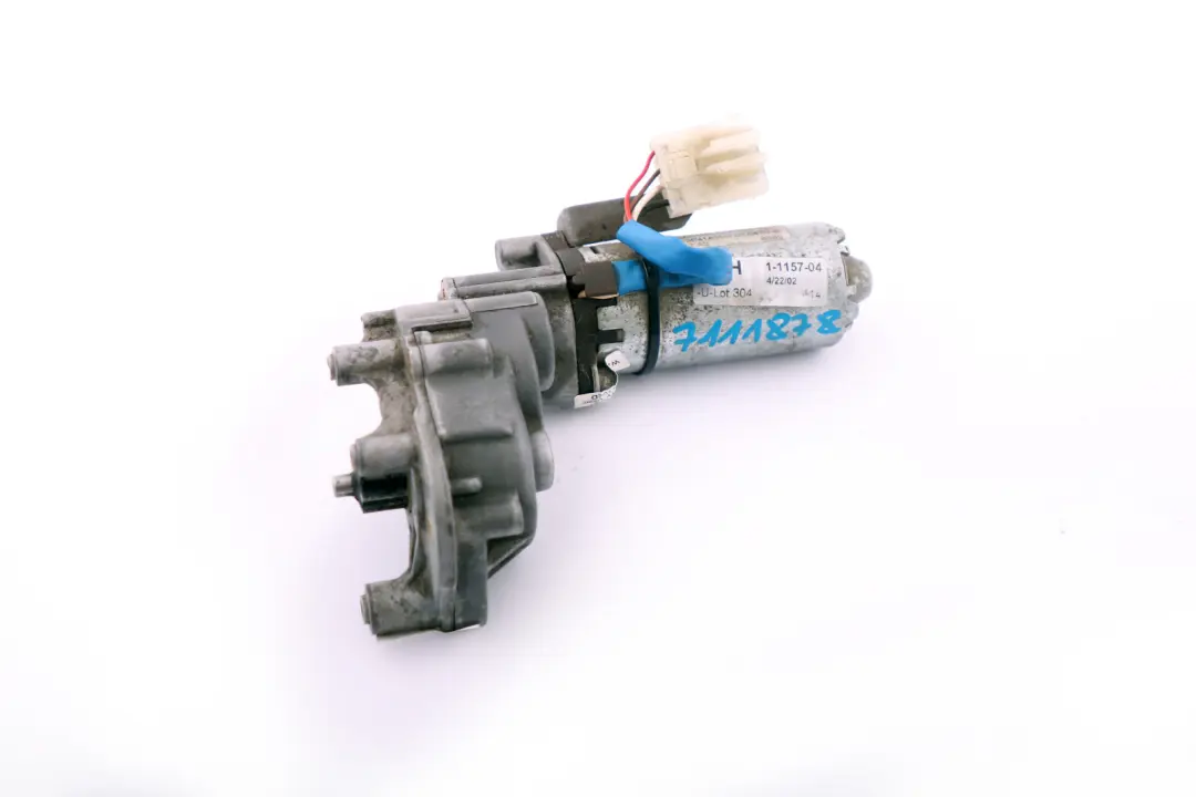 Front Right O/S Seat Angle Adjustment Motor 1-1374-01 to BMW 6 X5 Series E53 E63 with Part number 7111878 BMW 6 X5 Series E53 E63 Front Right O/S Seat Angle Adjustment Motor 1-1374-01 - SKU 7111878 - Part number 7111878