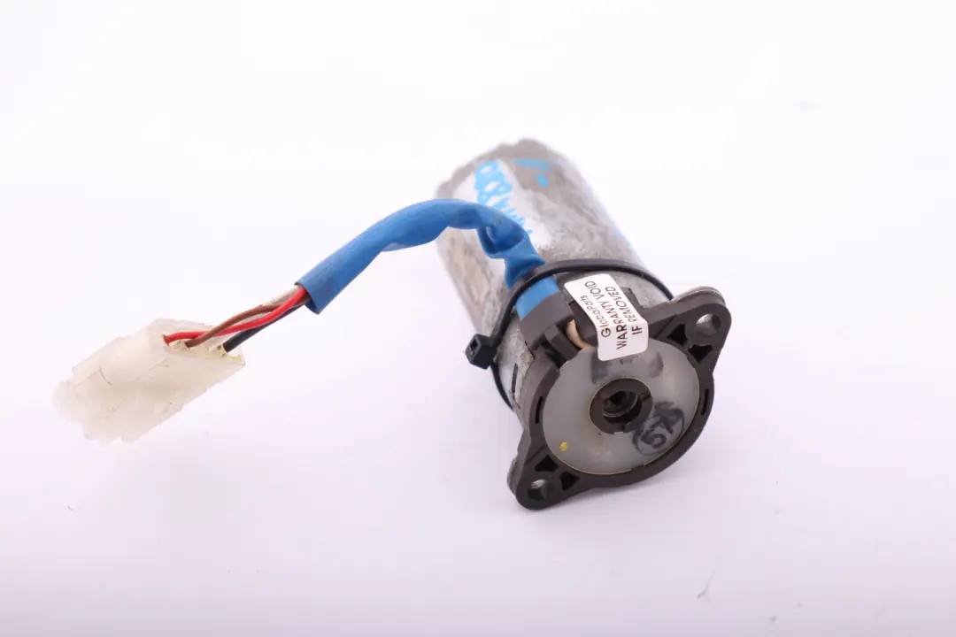BMW 6 X3 X5 Z4 Series E53 E63 E83 E85 Right O/S Seat Angle Adjustment Motor - SKU 7111880-1 - Part number 7111880