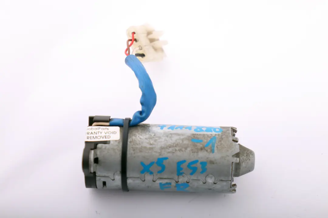 Right O/S Seat Angle Adjustment Motor to BMW 6 X3 X5 Z4 Series E53 E63 E83 E85 with Part number 7111880 BMW 6 X3 X5 Z4 Series E53 E63 E83 E85 Right O/S Seat Angle Adjustment Motor - SKU 7111880-1 - Part number 7111880