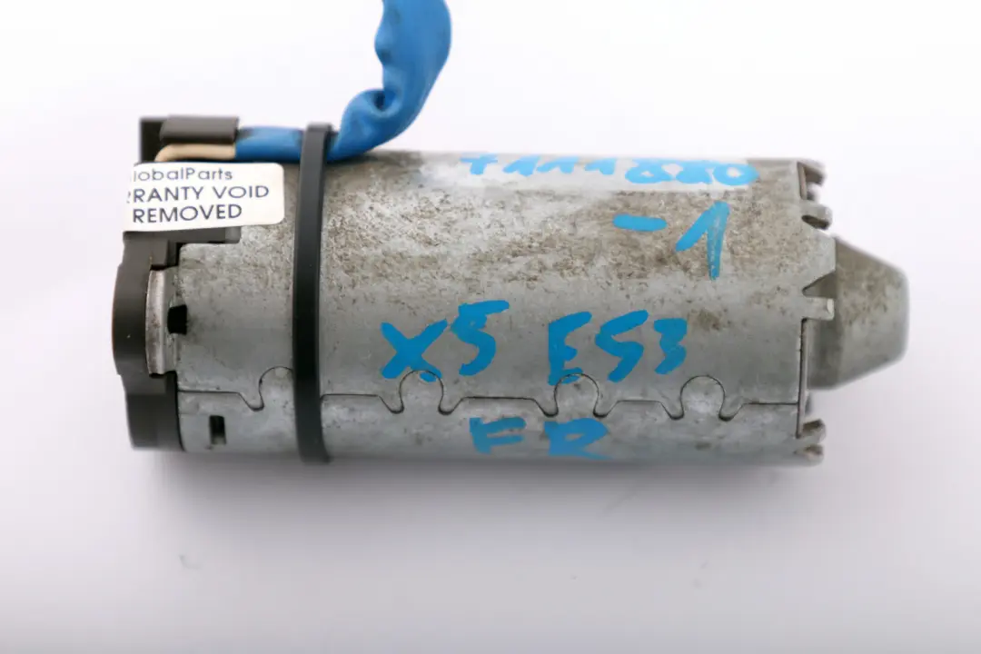 BMW 6 X3 X5 Z4 Series E53 E63 E83 E85 Right O/S Seat Angle Adjustment Motor - SKU 7111880-1 - Part number 7111880