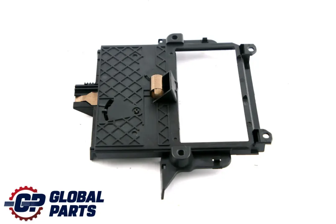 Mittelkonsole Einsatz Vorne für BMW 5 er E60 E61 mit Teilenummer 7112006 BMW 5 er E60 E61 Mittelkonsole Einsatz Vorne - SKU 7112006 - Teilenummer 7112006