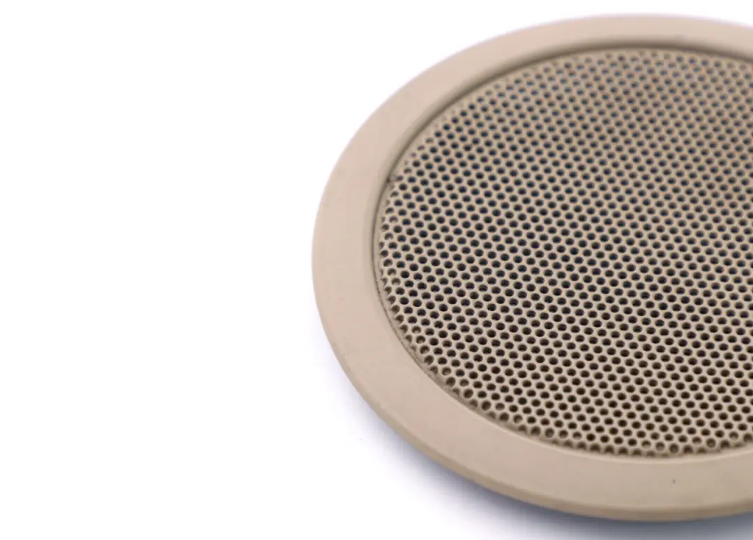 BMW Z4 E85 E86 Tapa Altavoz Trasero Izquierdo Derecho Embellecedor Beige 7112115 - SKU 7112121 - Número de pieza 7112121
