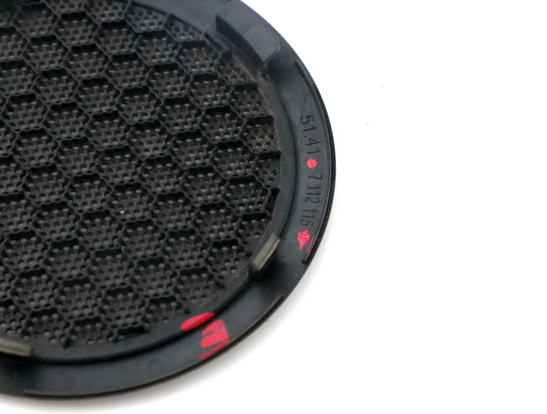 Tapa Altavoz Trasero Izquierdo Derecho Embellecedor Beige 7112115 para BMW Z4 E85 E86 con número de pieza 7112121 BMW Z4 E85 E86 Tapa Altavoz Trasero Izquierdo Derecho Embellecedor Beige 7112115 - SKU 7112121 - Número de pieza 7112121