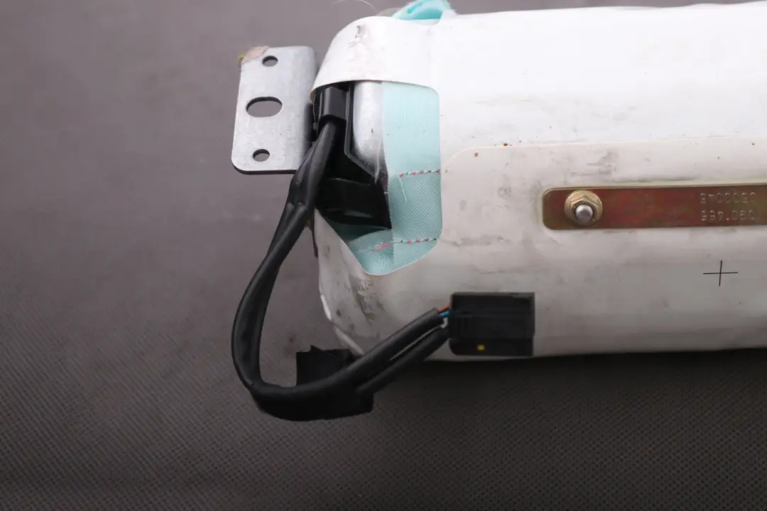 BMW E46 Module d'air avant côté passager - SKU 7112351 - Numéro de pièce 7112351