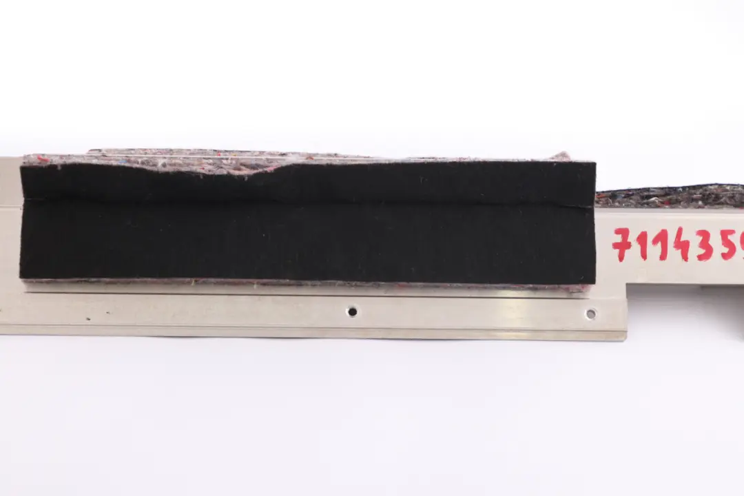 BMW E53 Trasero Izquierdo Soporte Piso Tronco Ventilacion Louvre Rail - SKU 7114355 - Número de pieza 7114355