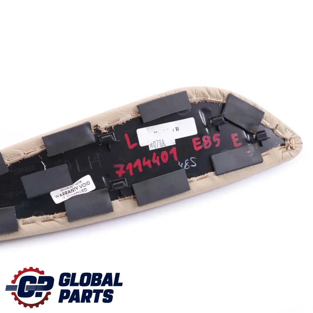 Console Centrale Panneau d'habillage Cuir Beige Gauche pour BMW Z4 E85 E86 Roadster à propos du numéro de pièce 7114401 BMW Z4 E85 E86 Roadster Console Centrale Panneau d'habillage Cuir Beige Gauche - SKU 7114401 - Numéro de pièce 7114401