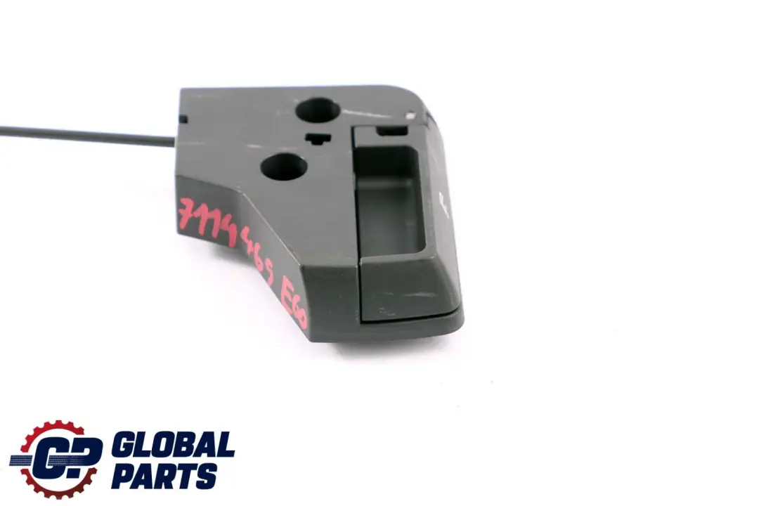 BMW E60 E60N F10 LCI Unité poignée d'actionement chargement siège arrière gauche - SKU 7114469 - Numéro de pièce 7114469
