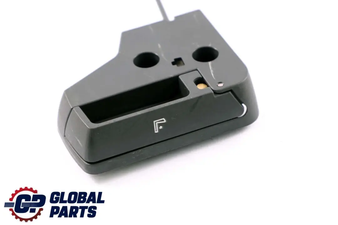 BMW E60 E60N F10 LCI Unité poignée d'actionement chargement siège arrière gauche - SKU 7114469 - Numéro de pièce 7114469